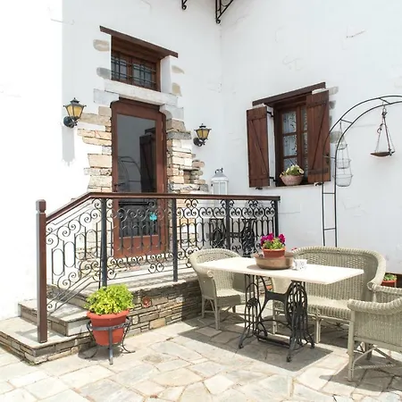 Archontiko Panagoula בית הארחה