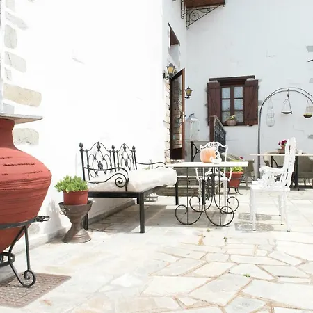 בית הארחה Archontiko Panagoula